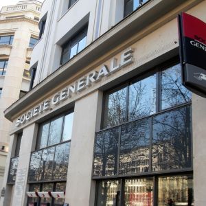 Profitul "Societe Generale" a scăzut cu aproape 28% în trimestrul al doilea