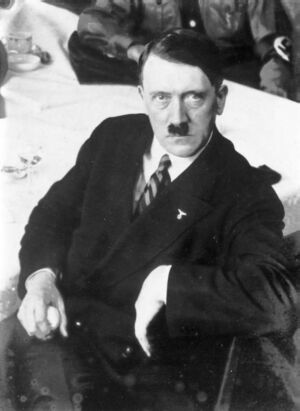 Adolf Hitler (Sursa foto: Wikipedia)