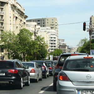 Transportatorii solicită ANAF să verifice modul în care UBER încasează bani de la clienţi