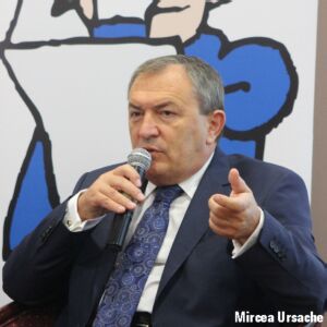 "Legea FIA va stabili dacă SIF-urile şi FP sunt destinate investitorilor profesionali sau celor de retail"