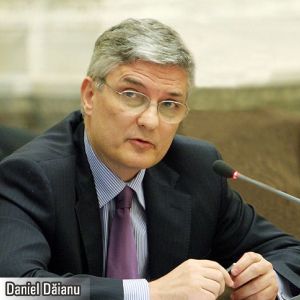 Ratele dobânzilor şi combinaţia de politici: supra-împovărarea politicii monetare este de evitat