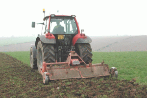 Cel mai mare fond agrar de investiţii din Europa ţinteşte terenuri agricole din România