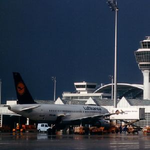 Lufthansa a transportat un milion de pasageri spre şi din ţara noastră