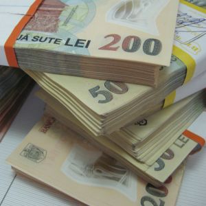 Finanţele au respins, ieri, toate ofertele băncilor la licitaţia de obligaţiuni de stat de 500 de milioane de lei