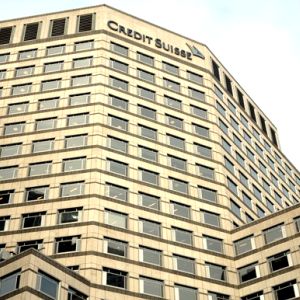 "Credit Suisse", amendată cu 135 de milioane de dolari pentru abuz în tranzacţiile forex