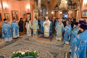 Patriarhul Daniel a oficiat Sfânta Liturghie în mănăstirea Pokrovsky din Moscova