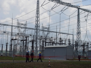 Transelectrica a cumpărat energie de 38,5 milioane lei de la Complexul Energetic Oltenia