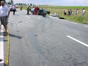 Kenya: Cel puţin 36 de persoane au murit după coliziunea dintre un autocar şi un camion