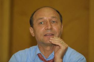 TRAIAN BĂSESCU: "Iohannis avea marjă constituţională suficientă să respingă nominalizarea făcută de Daddy".