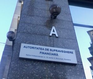 Surse: "Suspendarea Romcapital înseamnă blocarea conturilor clienţilor"