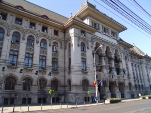 PNL va cere informaţii despre companiile înfiinţate de Primăria Capitalei, în instanţă