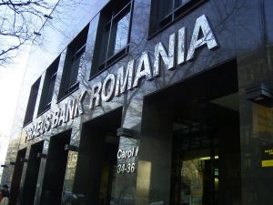 "Nicolae Dănilă şi Dominic Bruynseels, propuşi la conducerea Piraeus Bank"