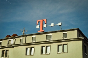 Deutsche Telekom şi Inmarsat vor lansa o nouă reţea Wi-Fi pentru pasagerii aerieni