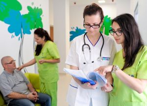 MedLife raportează un profit net de 8,84 milioane de lei pentru 2017