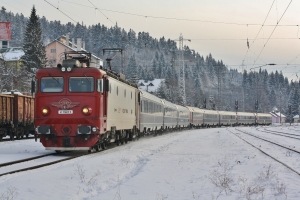 Peste 40 de trenuri de călători au fost anulate din cauza viscolului