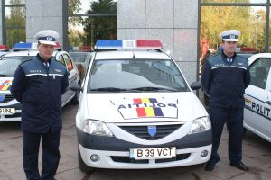 Poliţia Capitalei face cercetări pentru distrugere, în cazul incendiilor provocate în care opt maşini au fost distruse sau avariate