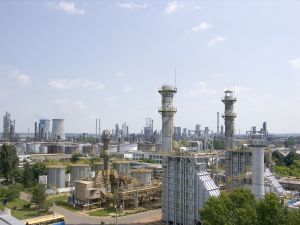 OMV Petrom demarează lucrările de revizie a rafinăriei Petrobrazi