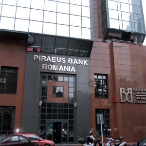 Surse: "Piraeus Bank", pe punctul să vândă credite neperformante de 400 milioane euro