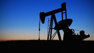 OPEC va majora producţia de ţiţei 