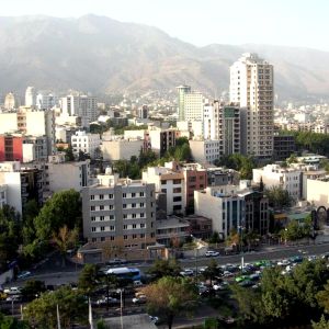 Parlamentarii europeni au decis că BEI poate investi în Iran