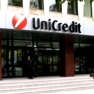 UniCredit, posibil să fie inclusă în indicele celor mai mari companii europene