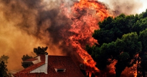 Incendiile din Grecia, provocate de neglijenţă