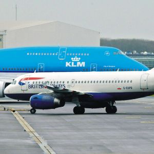 "Air France-KLM" şi "British Airways" îşi anulează zborurile către Iran