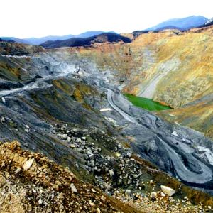 Chinezii de la Zijin Mining au preluat producătorul de cupru RTB Bor din Serbia