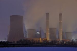 "Industria nucleară orizontală poate asigura 19.000 locuri de muncă"