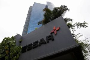 ArcelorMittal şi Nippon Steel vor prelua Essar