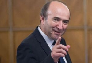 Tudorel Toader (Sursa foto: Twitter)