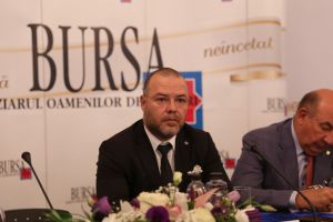 IFN-urile şi băncile reprezintă 95% din finanţarea României