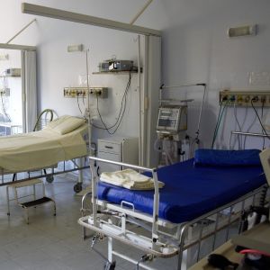 Avem cea mai mică pondere a deceselor provocate de cancer