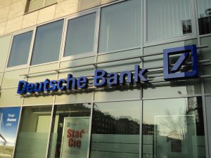 Deutsche Bank neagă zvonurile despre o posibilă preluare