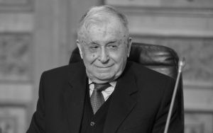 Ion Iliescu (Sursa foto: Twitter)