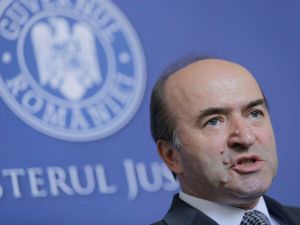 Tudorel Toader (Sursa foto: Twitter)