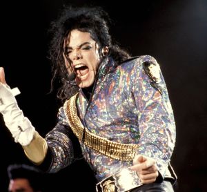 Idol prăbuşit, un documentar a făcut praf imaginea lui Michael Jackson