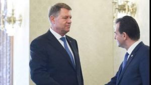 Klaus Iohannis şi Ludovic Orban (Sursa foto: Twitter)