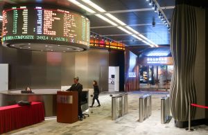 Bursa din Hong Kong devine a treia mare piaţă de capital din lume