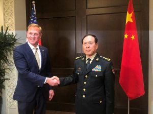 Patrick Shanahan şi Wei Fenghe (Sursa foto: Twitter)