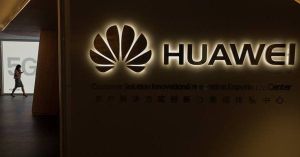 Huawei va pierde 30 miliarde dolari