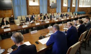 Guvernul şi CDR, colaborare în vederea stimulării creşterii economice