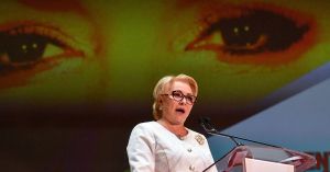 Viorica Dăncilă