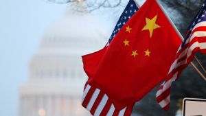 Statele Unite nu intenţionează, în prezent, să împiedice listarea companiilor chineze la bursele americane