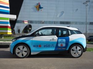 BCR lansează la Timisoara serviciul de car-sharing electric prin card bancar contactless - eGO