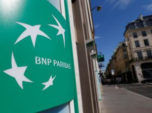 BNP are cele mai multe şanse pentru a prelua divizia de derivate a Deutsche Bank