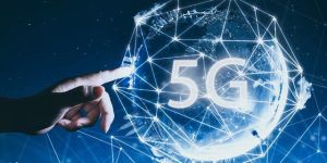 Specialiştii IT dezbat evoluţia roboţilor software şi implementarea 5G