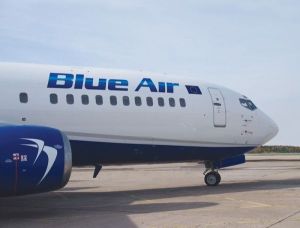 Compania Blue Air are datorii de un million de euro către Aeroportul Iaşi