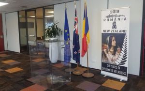 Votul din diaspora a început, prima secţie deschisă fiind cea din Auckland, Noua Zeelandă. 