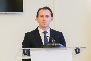 Florin Cîţu vrea să listeze CEC Bank pe piaţa de capital